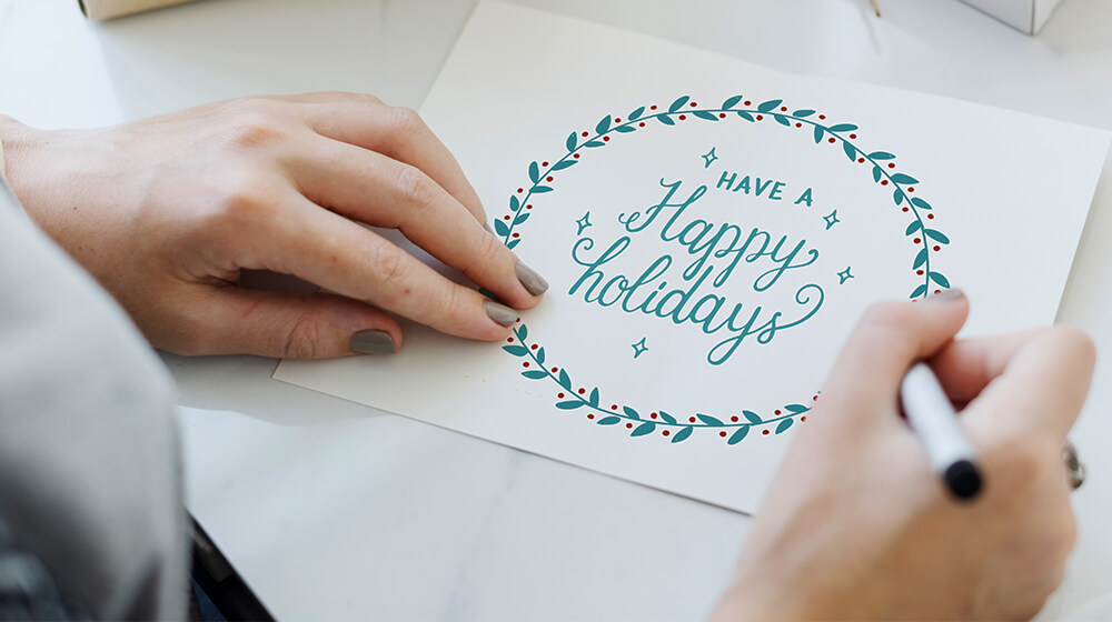 Make Holidays More Extraordinary With Excellent Holiday Cards 1